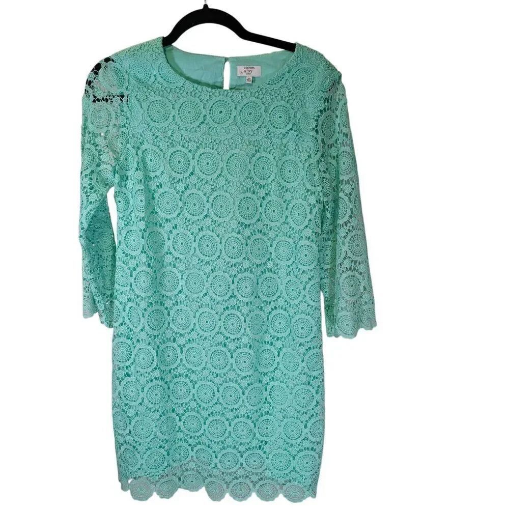Crown and Ivy Mint Green Lace Overlay Long Sleeve Dress Women's Size 4 Petite
